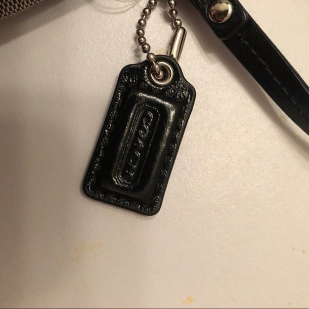 Coach signature c leather black gray wristlet bag - Picture 6 of 7